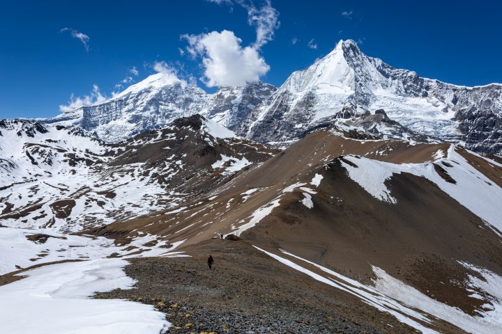 Chomololhari and Jicchu Drake from Neyele Pass